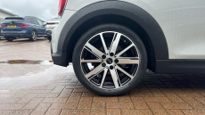 MINI Hatchback 1.5 Cooper Classic 3dr Auto Petrol Hatchback